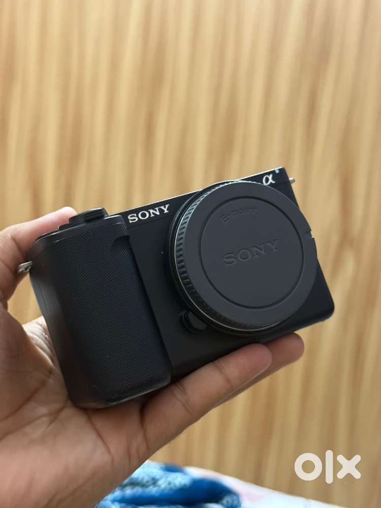 Sony zve10 mark 2 camera body only - 5 months old