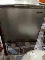 CROMA Fridge