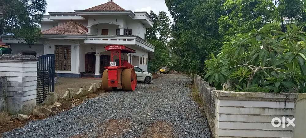 അങ്കമാലി ടൗണിൽ ST REETA CHURCH NEAR BY 5,6,8,10,സെൻ് പ്ലോട്ടുകൾ