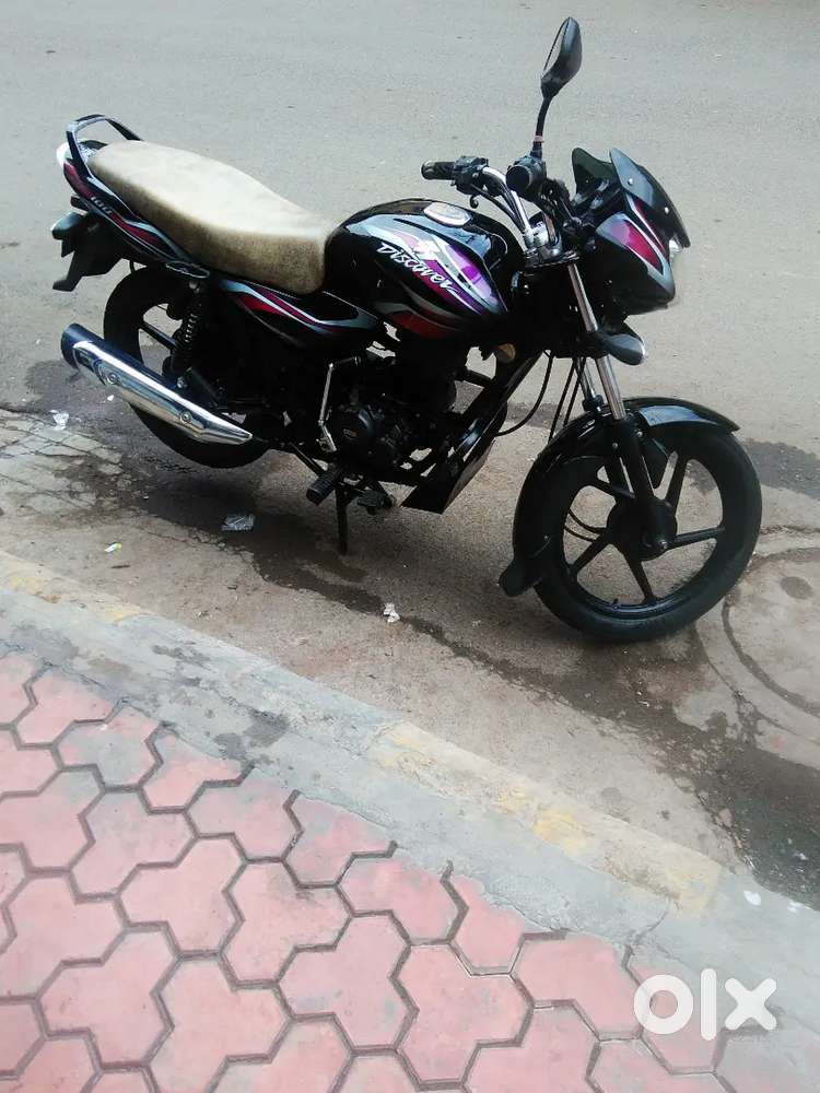 BAJAJ Discover