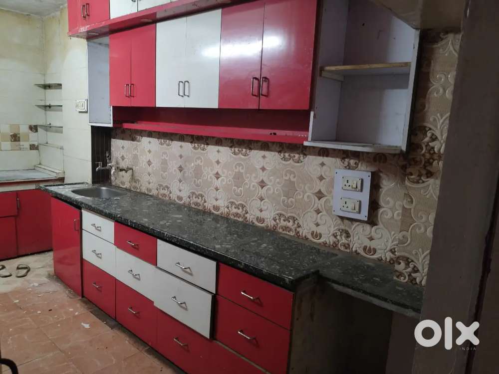 3bhk ground floor flat available for rent