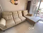 5 Seater L pattern sofa for urgent sale