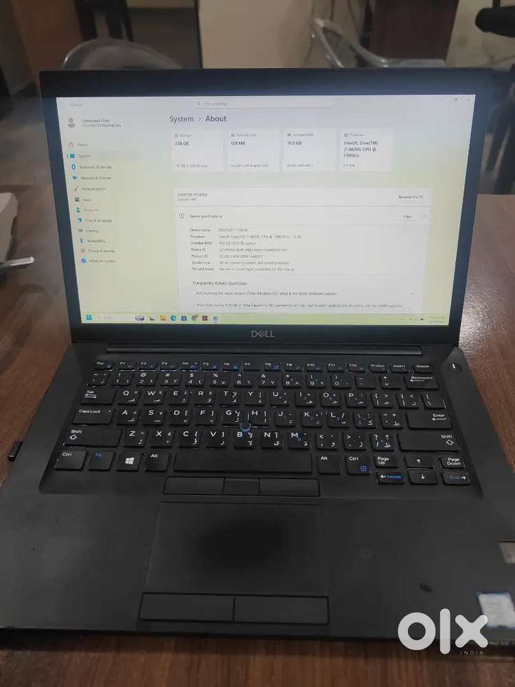 Dell laptop i7 processor 16gb RAM 256 SSD
