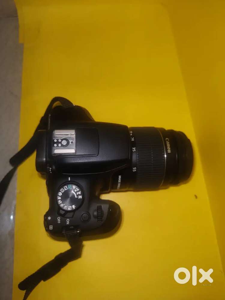 Canon DSLR camera 1300d