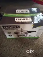 Pressure cooker