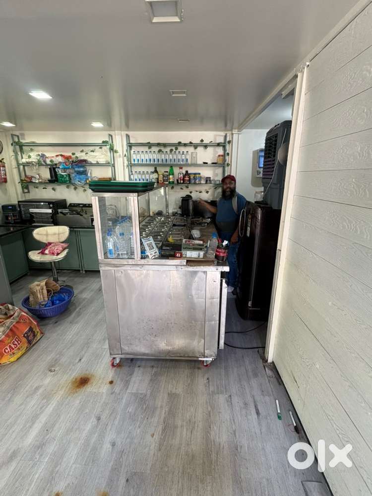 Helper needed for cafe