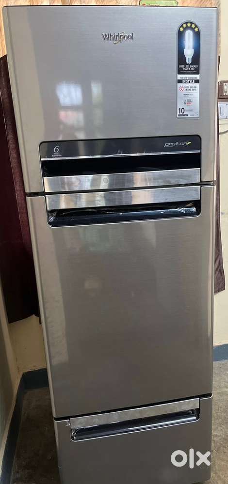 Whirlpool refrigerator 235L 3 door