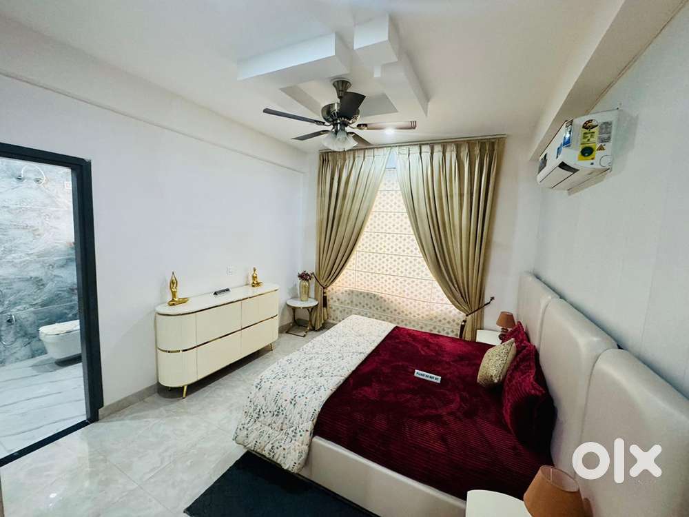 HIGHRISE 2BHK FLAT WITH FURNITURE NEAR COMMERCIAL
