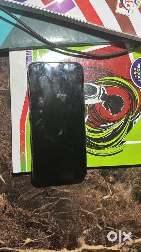 Vivo v 17pro  6/128 gb all ok no problem in phn