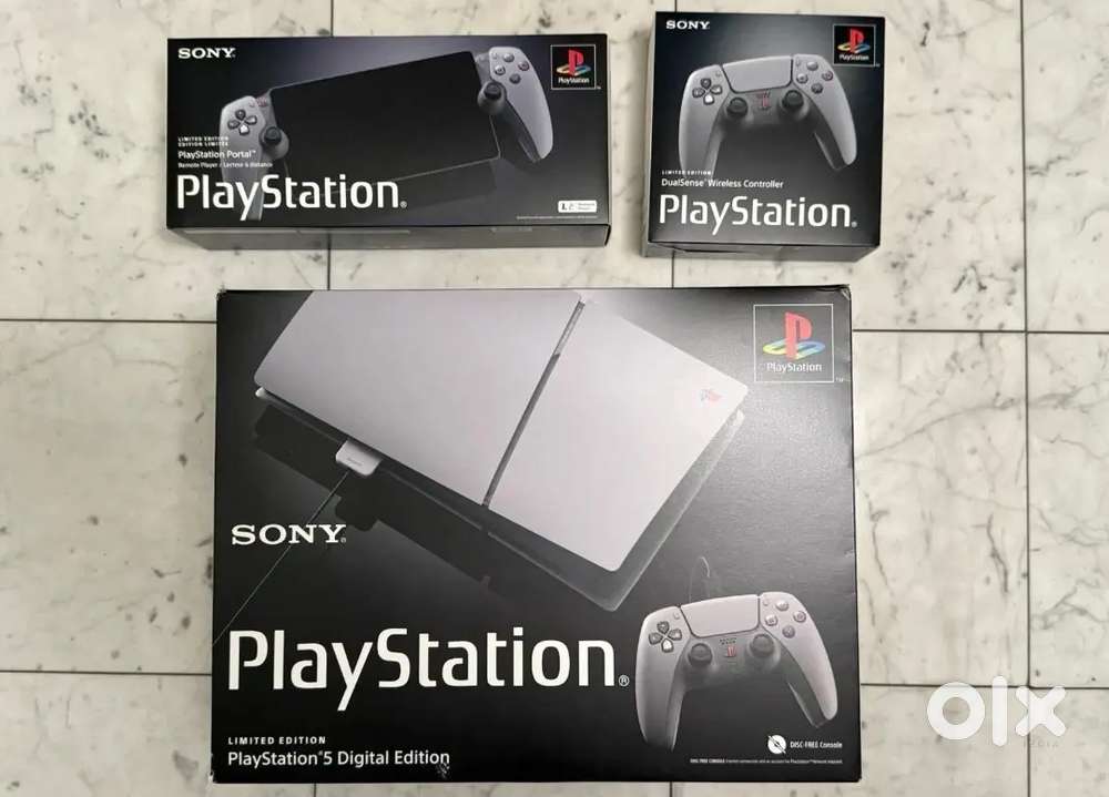 PS5 30th Anniversary Limited Edition Console