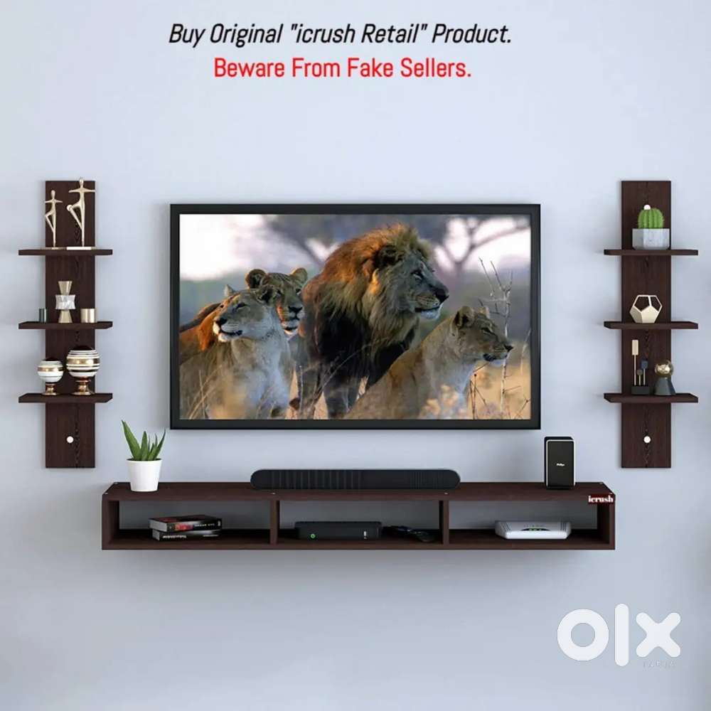 Wall Mounted TV Unit with Shelves (Fits 32–43 Inch TV)