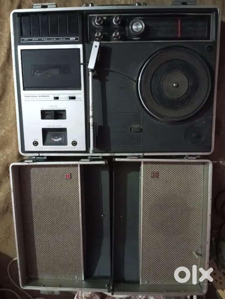 Vintage radio, tape recorder, national panasonic, sharp, record player