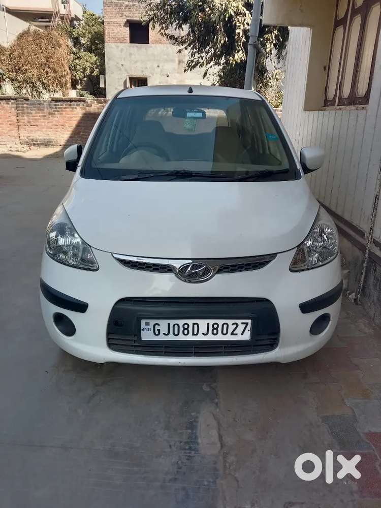 Hyundai i10 2010 CNG & Hybrids Well Maintained