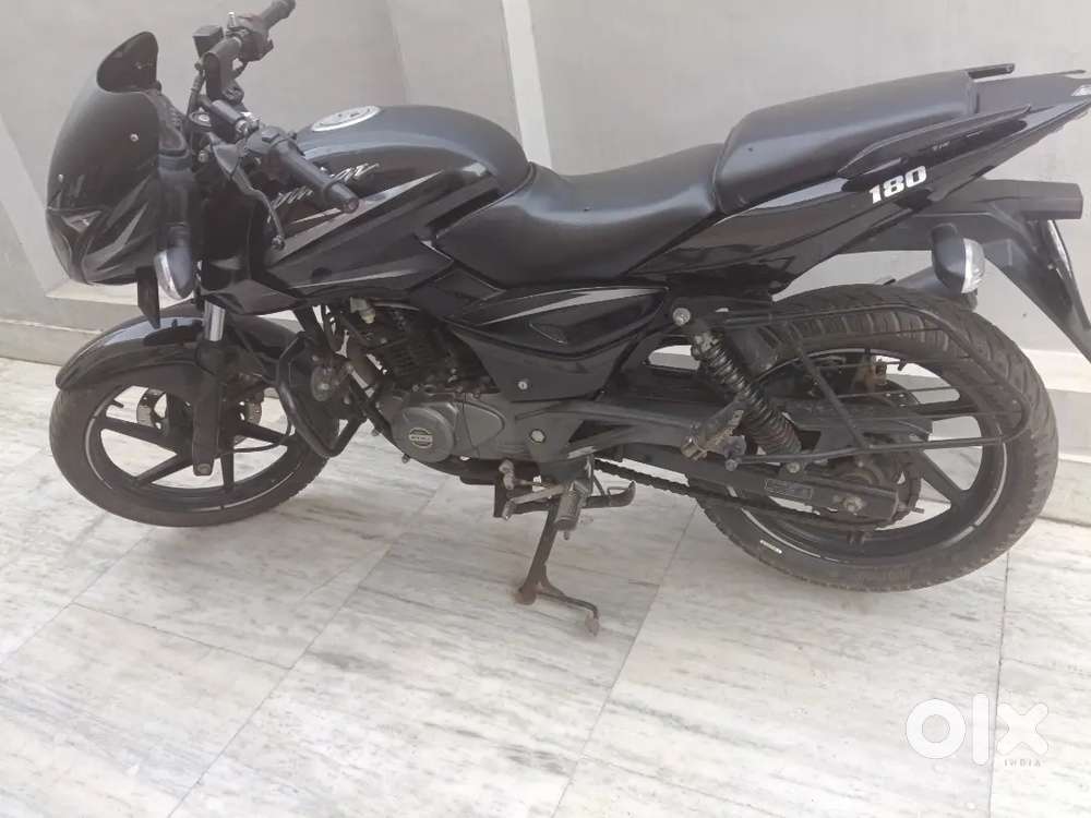 Pulsar 180 2017 model first owner