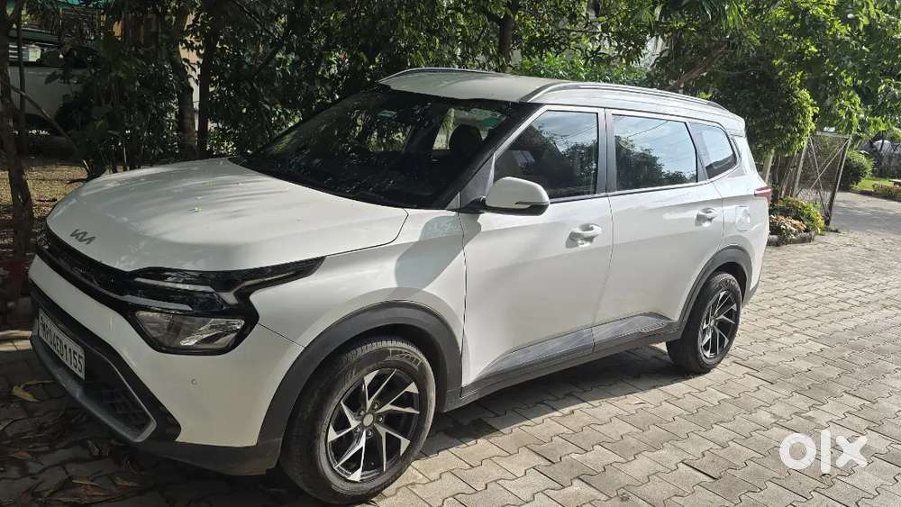 Kia Carens 2022 Diesel Well Maintained single hand Running