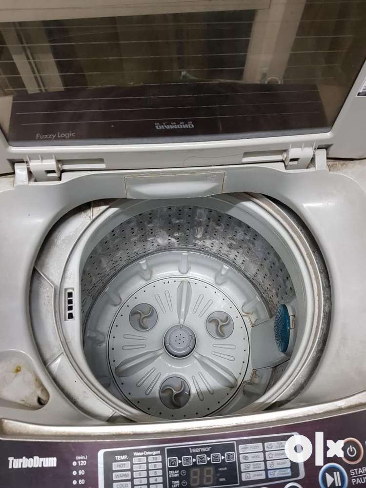 Fully automatic LG TOP load washing machine