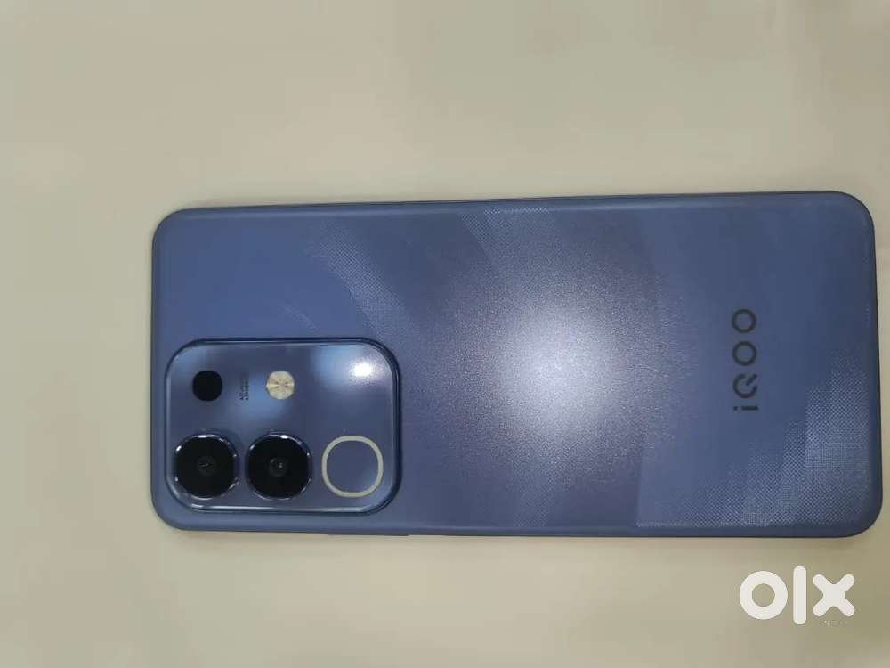 IQOOZ10X 18GB RAM 128 GB STORAGE