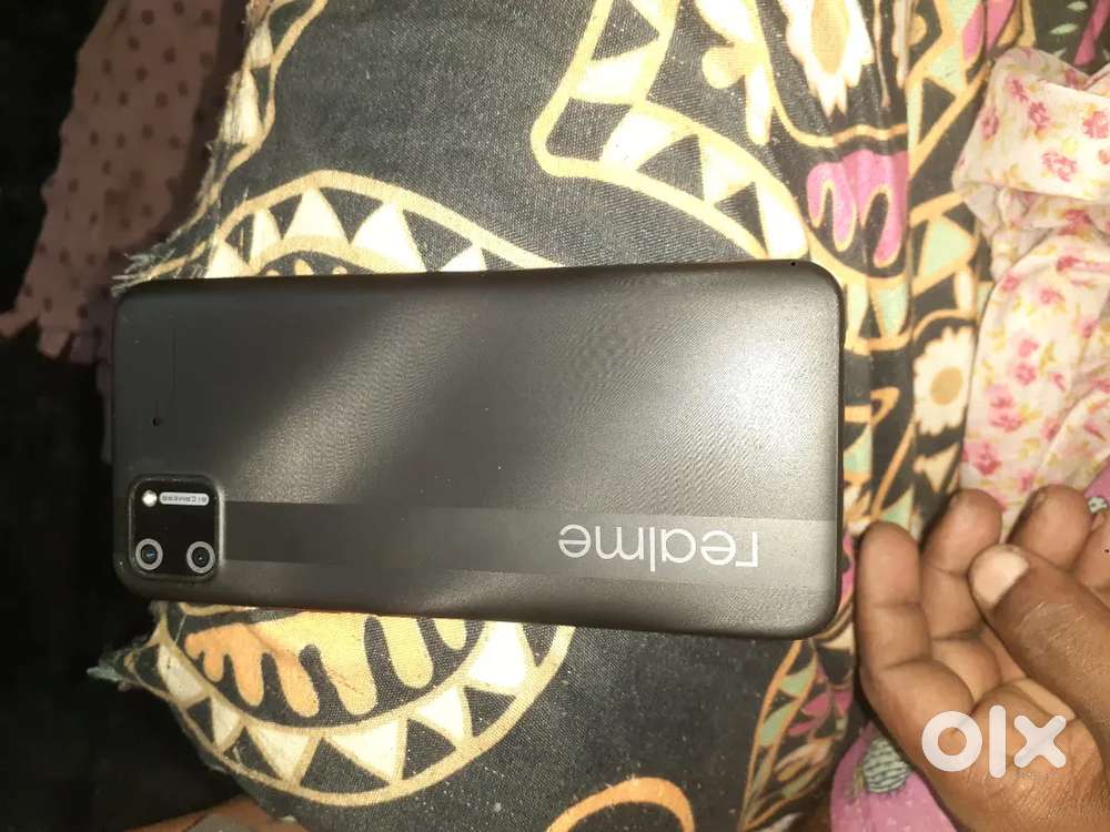 Realme c11 2gb ram 32 rom