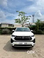 Toyota Innova Hycross 2.0 GX 8 STR, 2024, Petrol