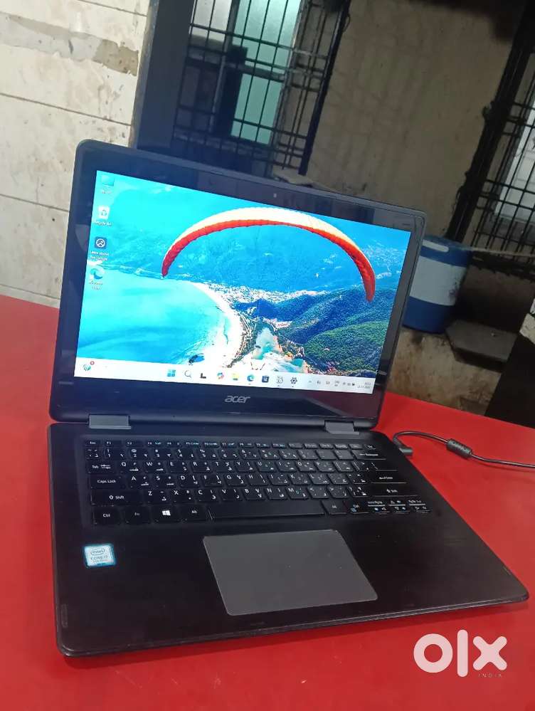 Acer i-7 7th generation 360 tuch screen laptop