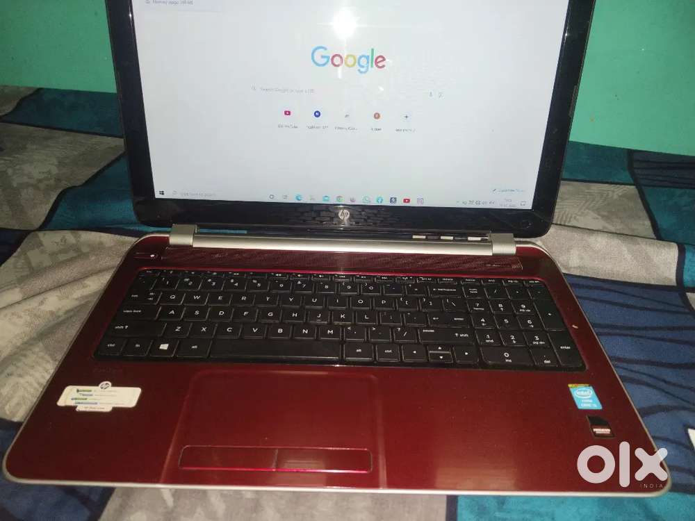 Hp pavilion i3 laptop mint condition