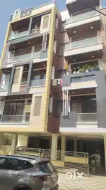 3 BHK Ultra Luxurious Flat on Main Benar Road Near PNB Bank