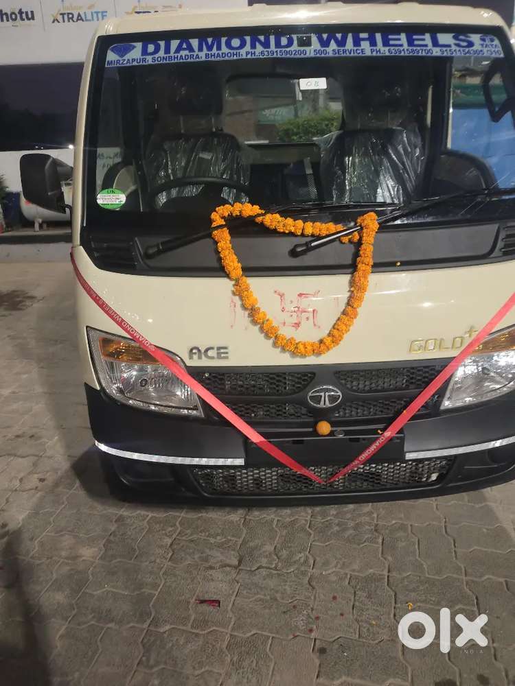 diver Required Tata Ace Gold  Water bottle Supply