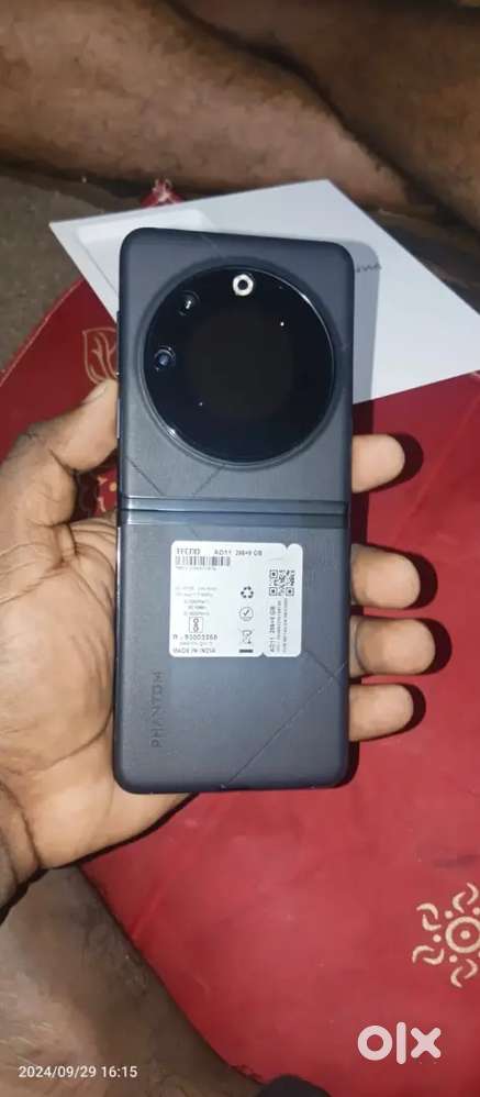 Techno phantom v flip 5g