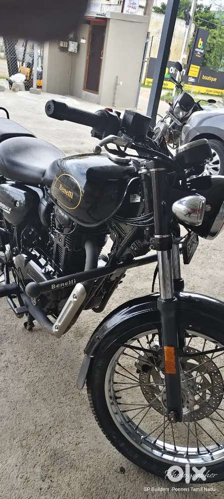 Second owner very good condition rarely used