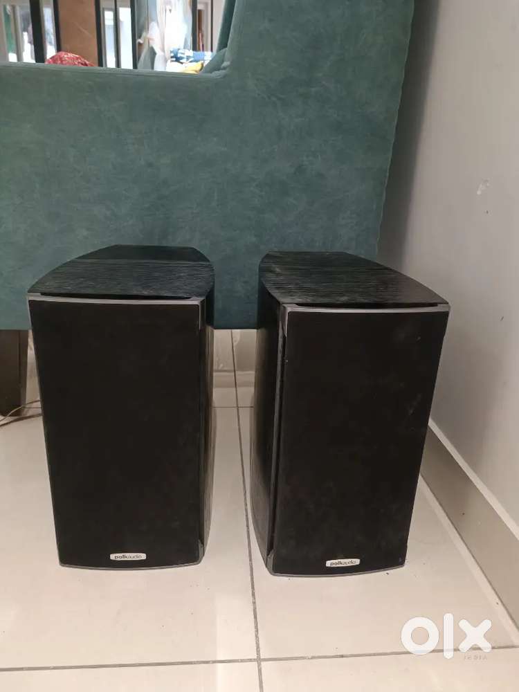 Polkaudio speakers Rti A3