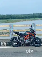Duke 250 bs6 First owner