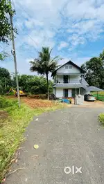 കൊടുങ്ങല്ലൂർ പുല്ലുറ്റിൽ സെന്റിന് 1.50 ലക്ഷം