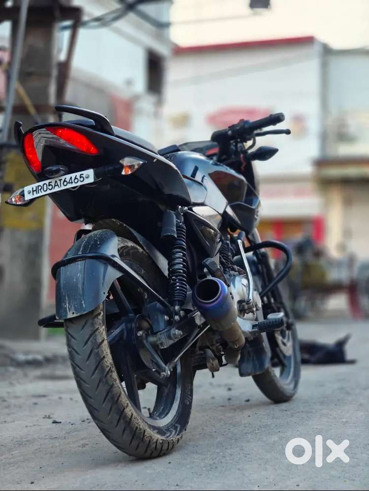 Pulsar 135 LS New Condition
