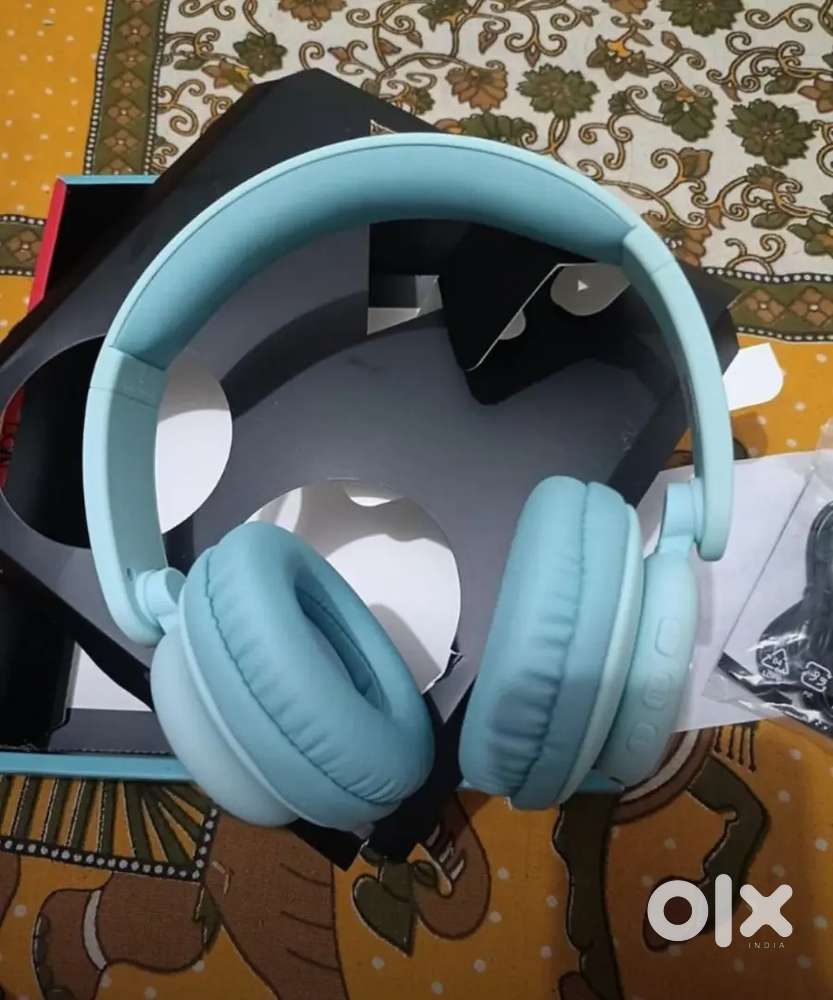 boAt Rockerz 450 Pro Bluetooth  Headphone with 70 Hours Battery