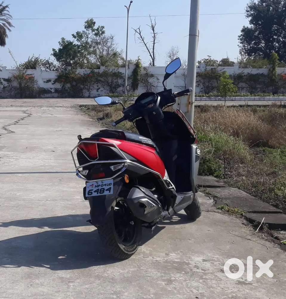TVS NTORQ 125 CC  Red & Black Alloy Wheel USB Mobile charging connect