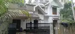 House foe sale kodungallur mathilakam  sqft 2800 cent10 lak78