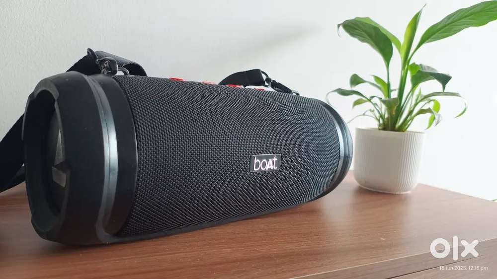 Boat Stone 1500 Bluetooth Speaker