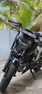 Tvs apache 160 4v dual disc abs in excellent condition.