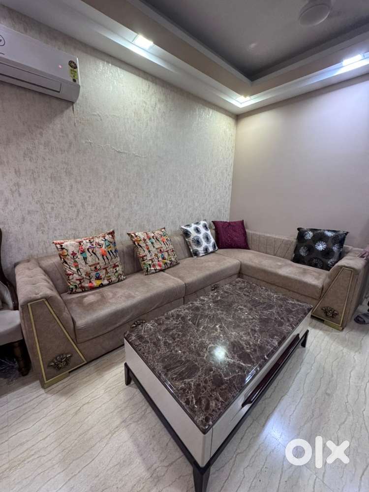 Six seater L shape Sofa Set table