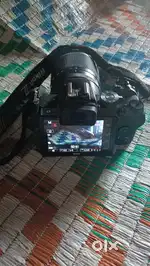 Nikon Z50 sell urgently good conditions one handed use