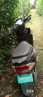 Scooty selling