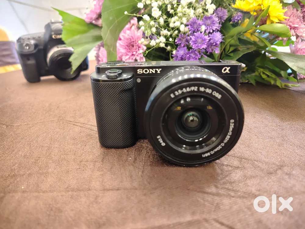 Sony zve10 mirror less 4K camera 24mehapixel