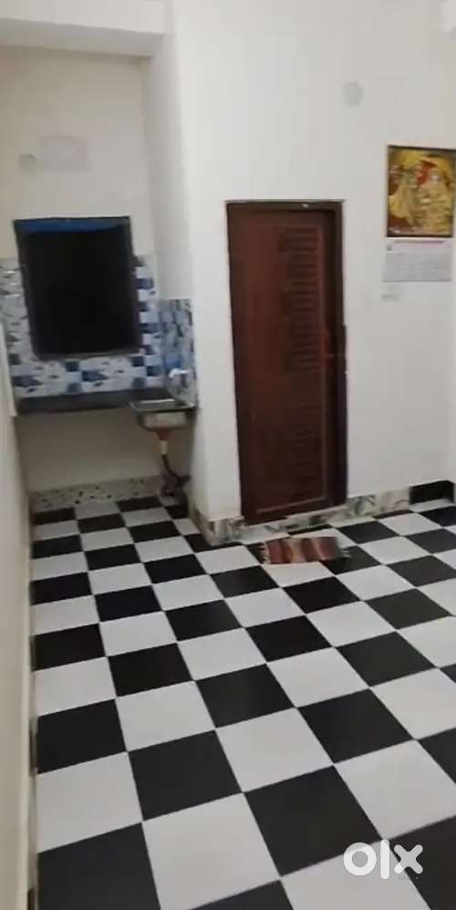 Female room mate required in Keshtopur, kolkata