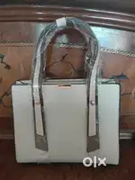 Van Heusen hand bag
