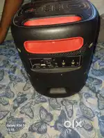 Small dj box blutooth