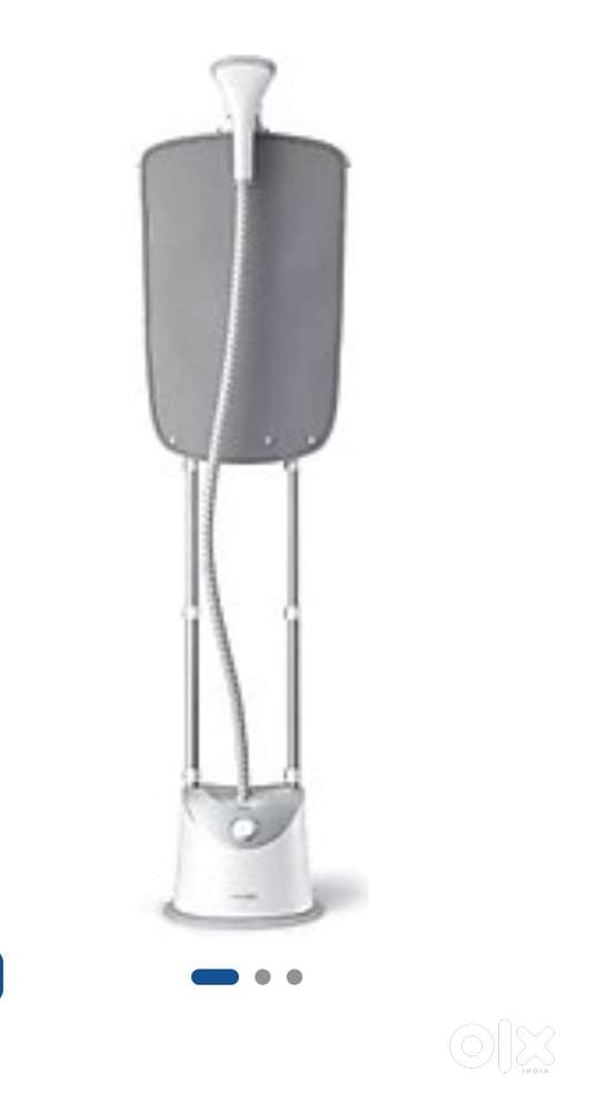 Garment Steamer – Quick & Fabric-Safe
