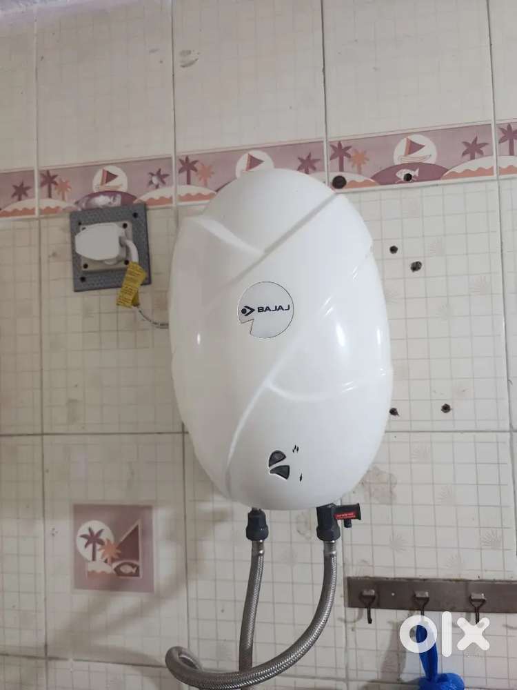 Bajaj Instant Geyser 3L