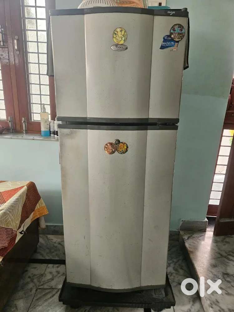 Whirlpool Delight 220 Litres Fridge