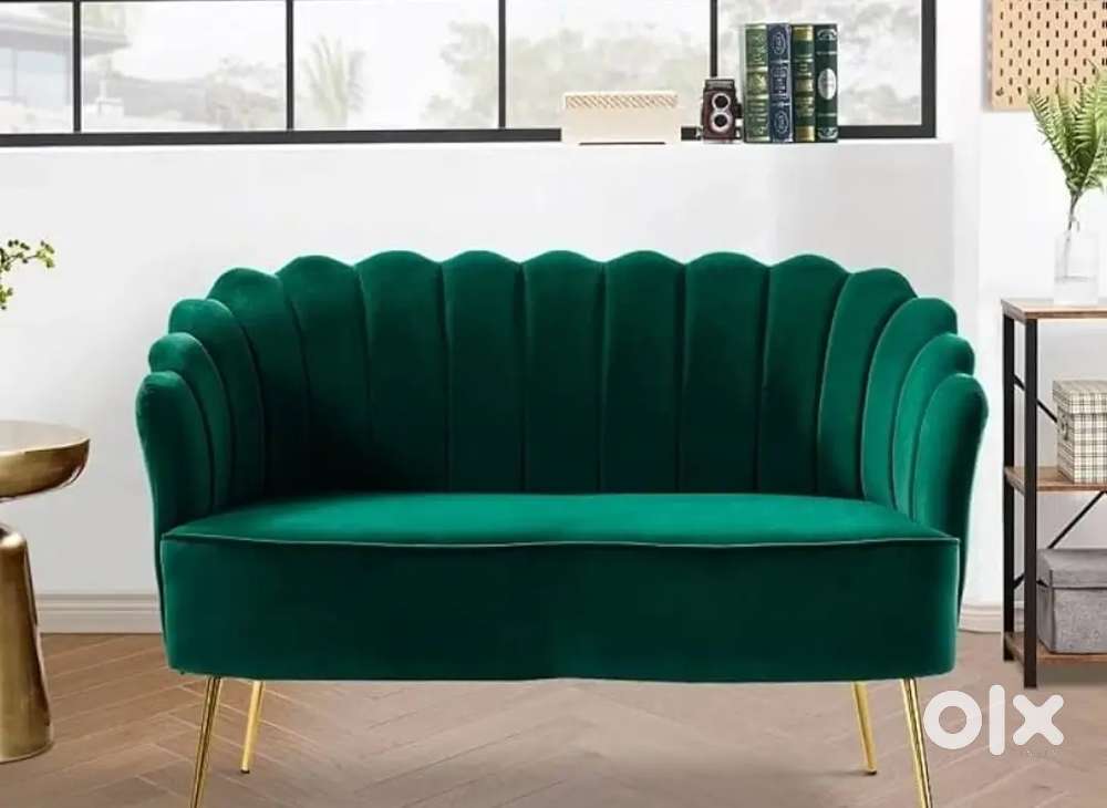 Telecalling ladies top