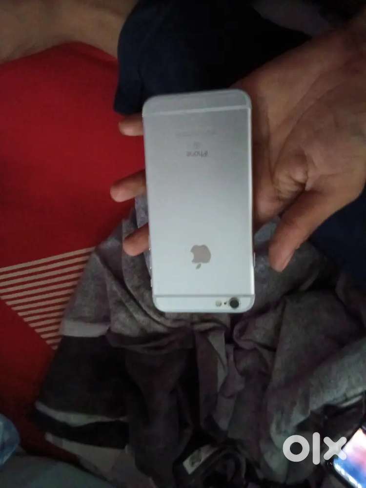 iPhone 6s 16 gb stroge battery heltm100% good condition